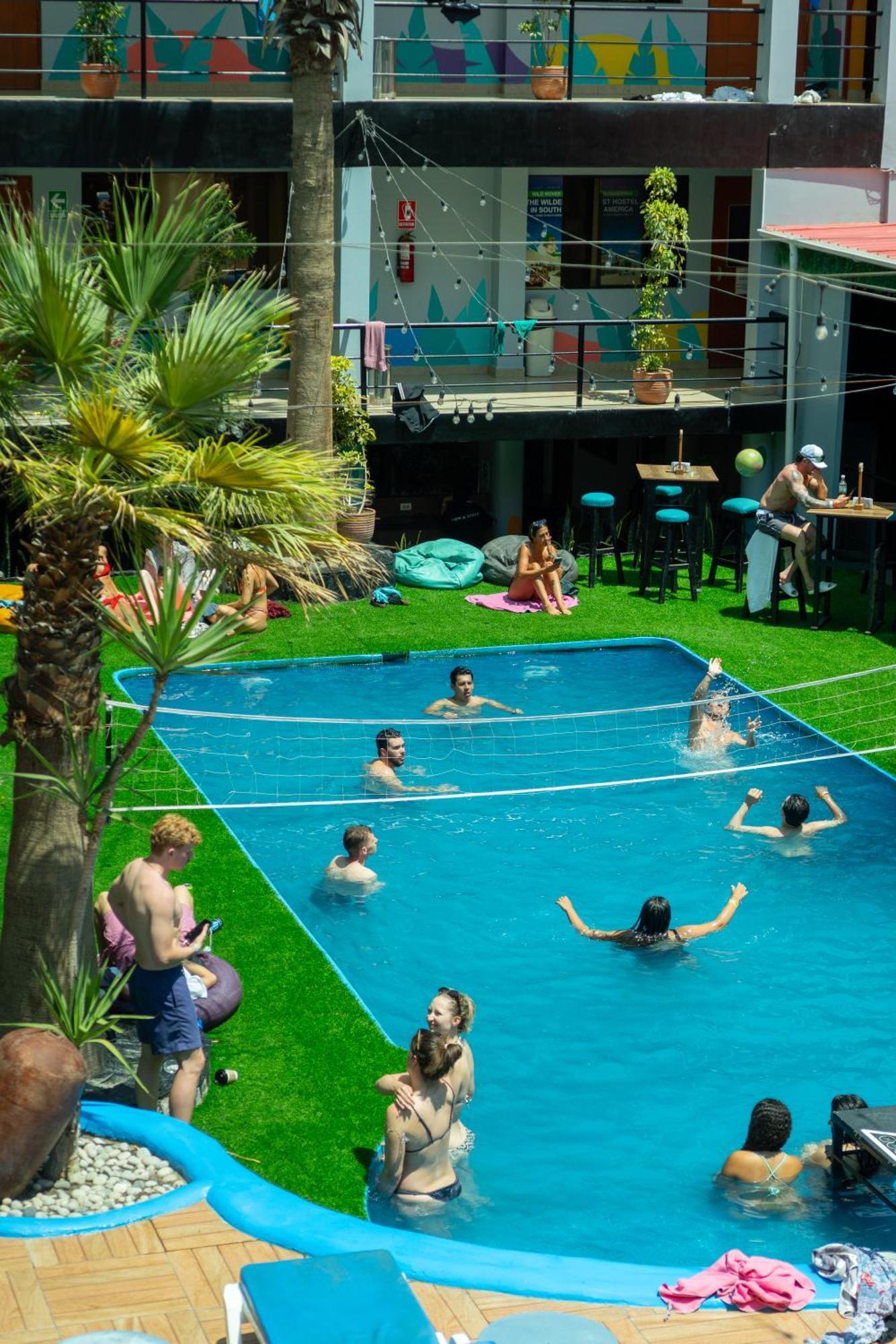 Wild Rover Huacachina Ica Esterno foto